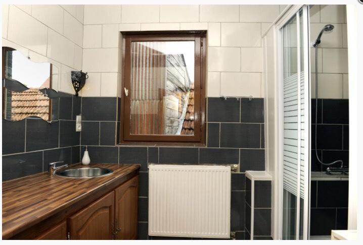 Chambre D'Hotes Anzi Arcis-sur-Aube Szoba fotó